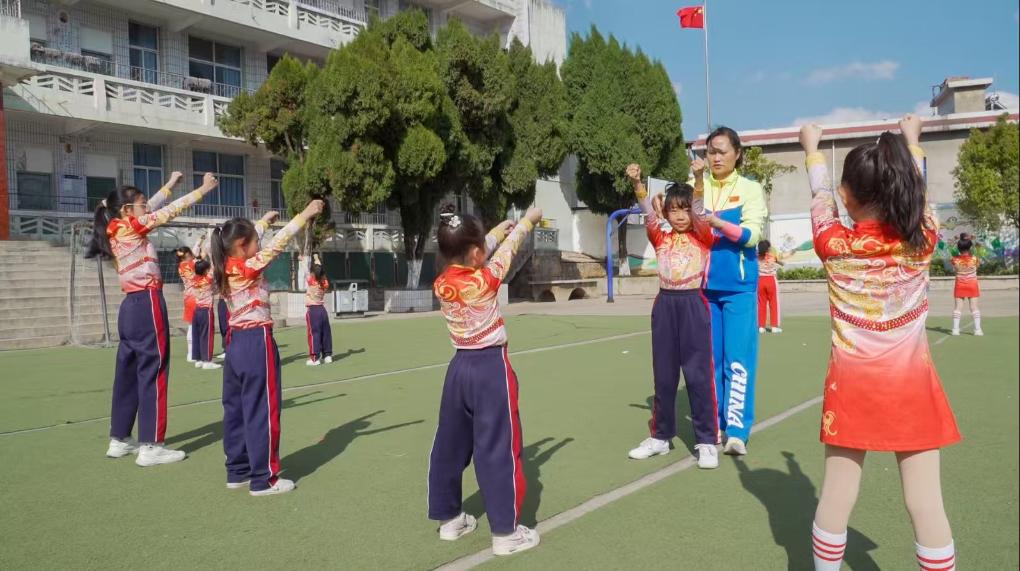 contentJ9国际集团e(图2)