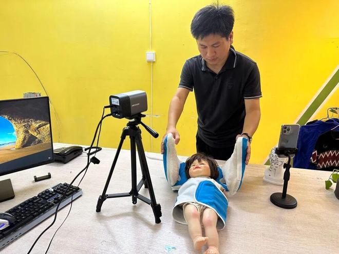 明家”唐浩雄我的枕头终于走出了海南九游会J9我在自贸港:儋州本土“发(图1) 明家”唐浩雄我的枕头终于走出了海南九游会J9我在自贸港:儋州本土“发(图1)